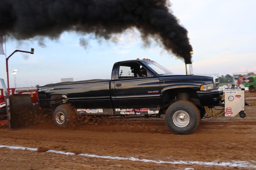 Cummins Dodge Pro Stock Diesel Truck Pull