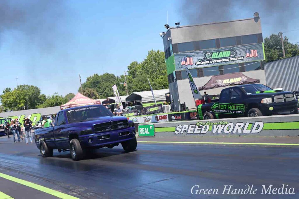 HEADLINES: Diesel Drag Racing Comes To Orlando - Green Handle Media