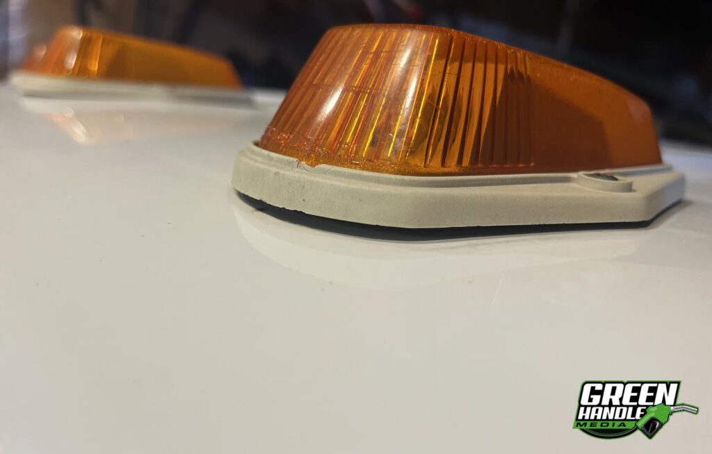 Ford F-350 Lifting OEM Cab Light