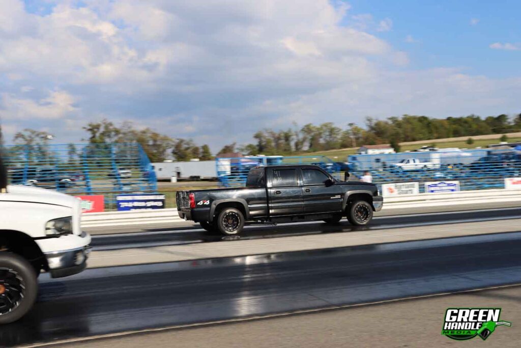 Chevrolet Silverado 2500 HD Duramax Diesel Engine Drag Race Truck