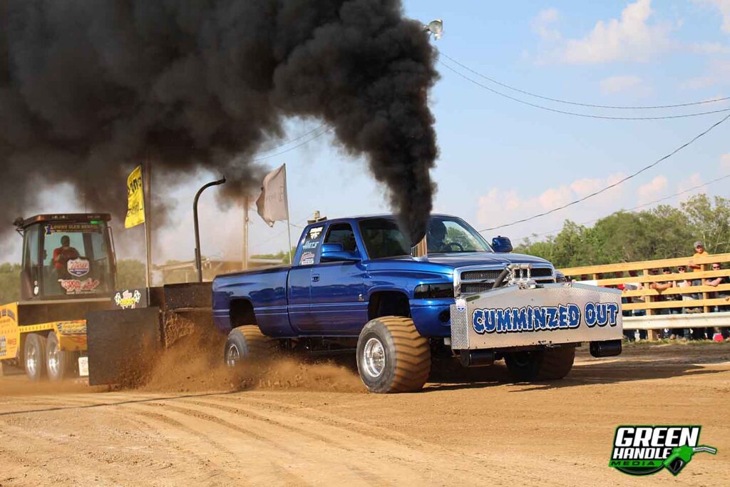 Dodge Ram 3500 Cummins Diesel Truck Pull