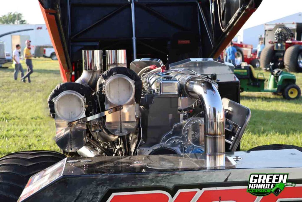 Triple Turbo Cummins Diesel Engine Chaos Fabrication Pipe Dream Super Stock Chevrolet Truck