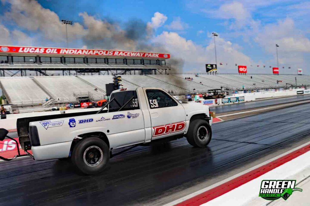 Duramax Diesel Drag Racing Chevrolet Silverado 2500 HD