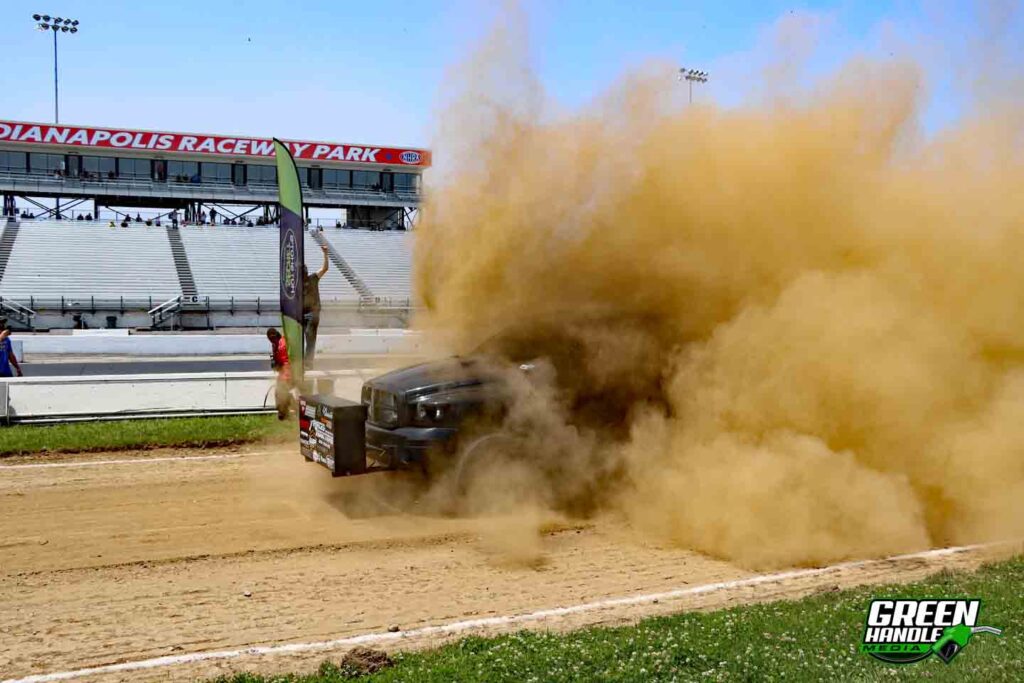 Truck Pull Spin Out Dodge Ram 2500 Cummins Diesel