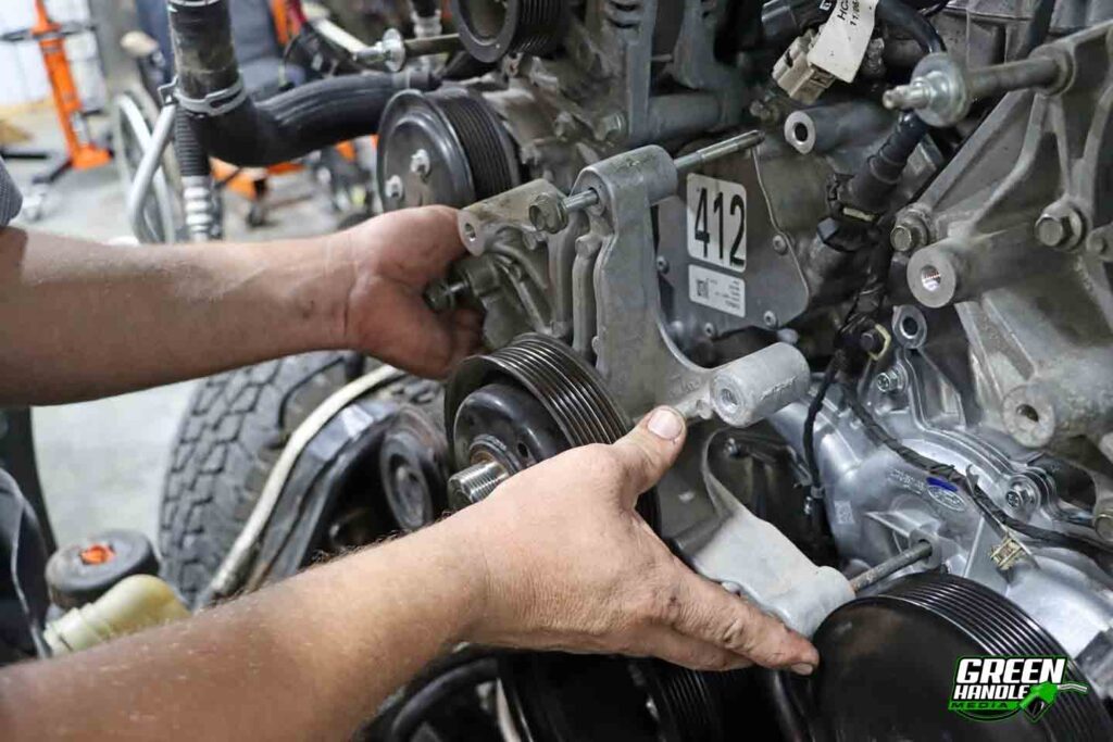 2020 Powerstroke 6.7L Ford Cooling Fan Hub Assembly Diesel Engine Parts