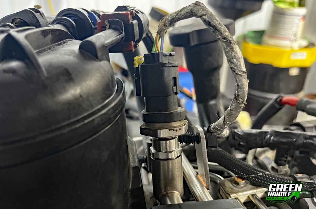 Fuel Supply Pressure Sensor Ford 6.7L Powerstroke Diesel Adapter