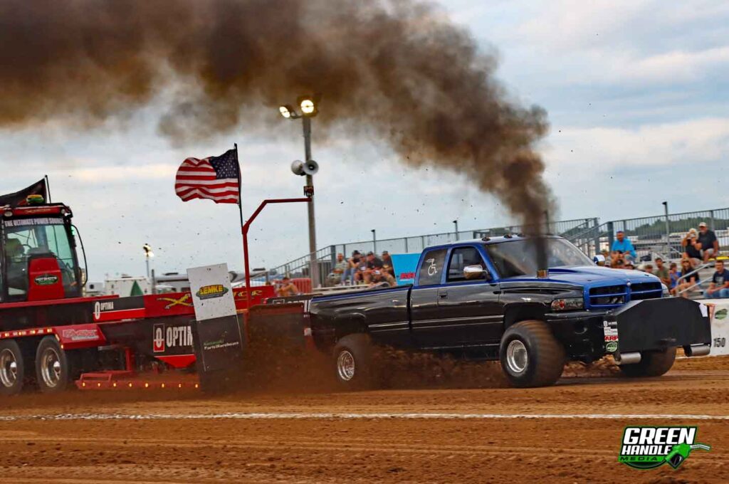 Pro Stock Diesel Truck Pulling Cummins Single Turbo 4x4 Dodge Ram 2500