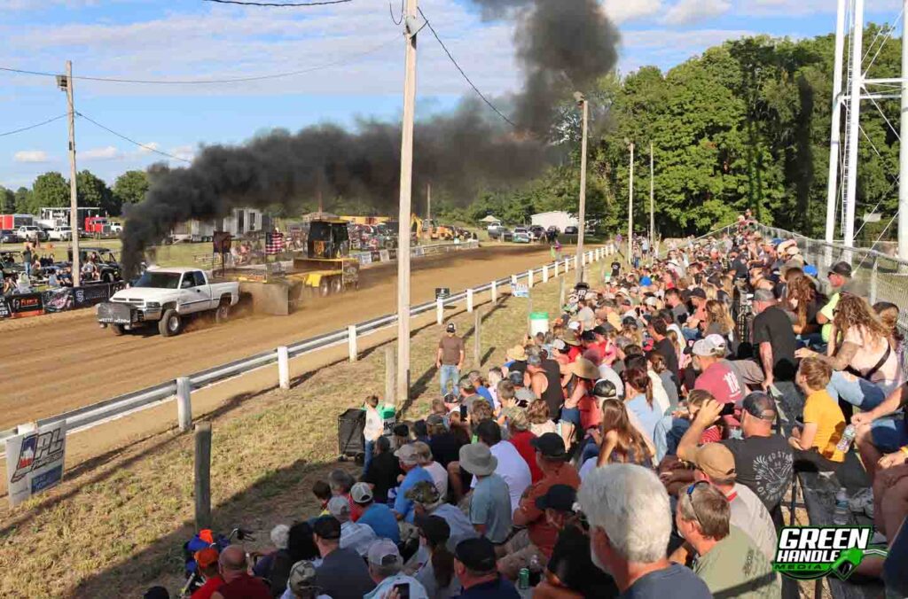 Hoosier State Showdown Truck And Tractor Pull Diesel Dodge Cummins 4x4