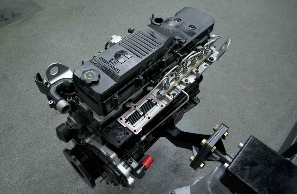 24 Valve Cummins 6.7L Diesel Engine BD Grid Heater Fuel Rail