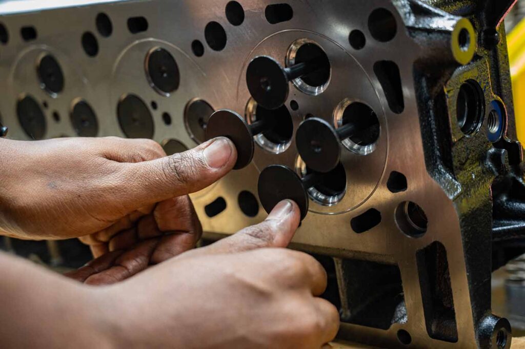 Diesel Engine Cylinder Head 6.0 Powerstroke Ford Super Duty