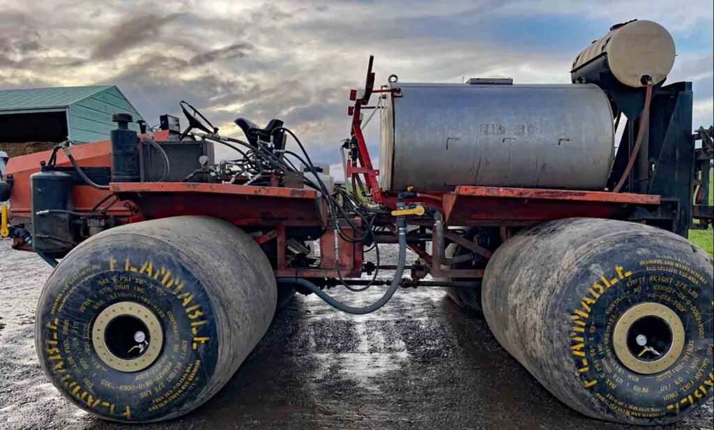 4BT Cummins Diesel Engine Ag Buggy Fuel Cell Tires Farm Tractor