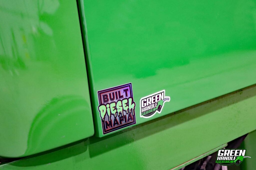 Green Handle Media Sticker John Deere Diesel Tractor Pulling