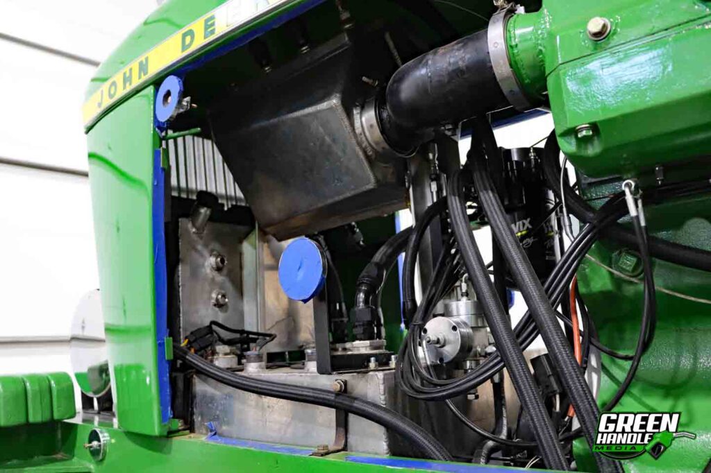 Intercooler Fuel Cell Intake Manifold John Deere 50 Series Diesel Engine