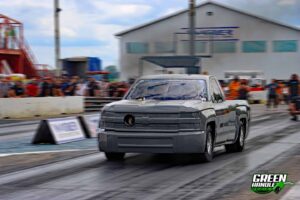 LML Duramax 4x4 Chevrolet Silverado Diesel Truck Drag Race