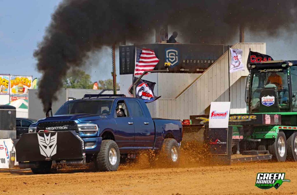 Scheid Diesel Extravaganza Megatron Cummins Limited Pro Stock Truck Pulling