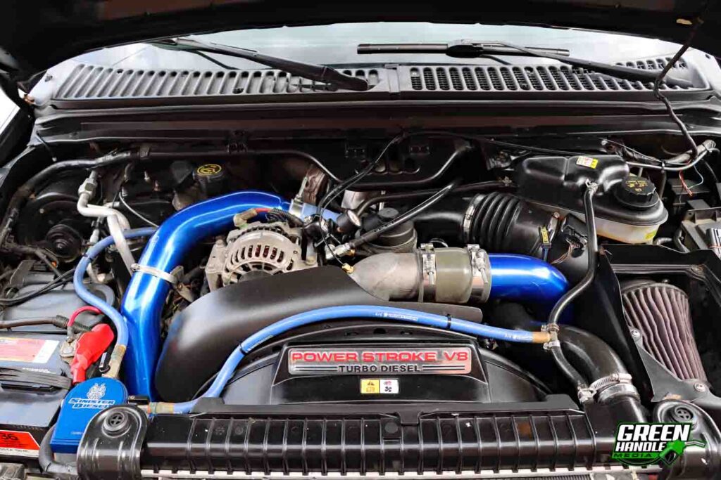 6.0L Powerstroke Diesel V8 Ford F250 Super Duty 4x4 Truck