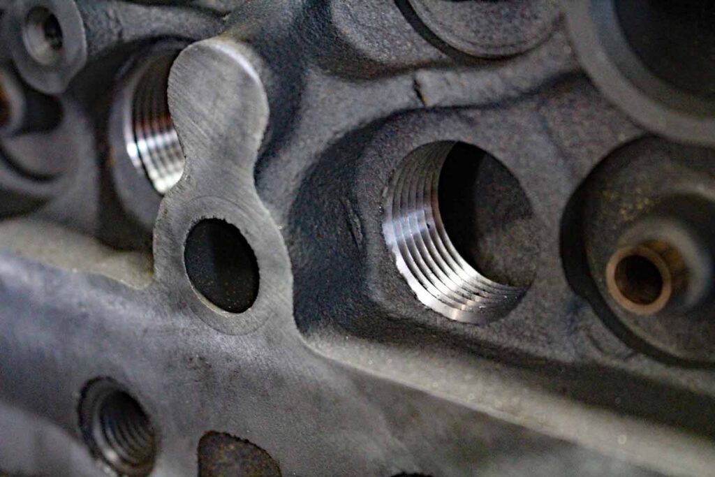Cummins 24 Valve Cylinder Head Diesel Engine Screw In Freeze Plugs
