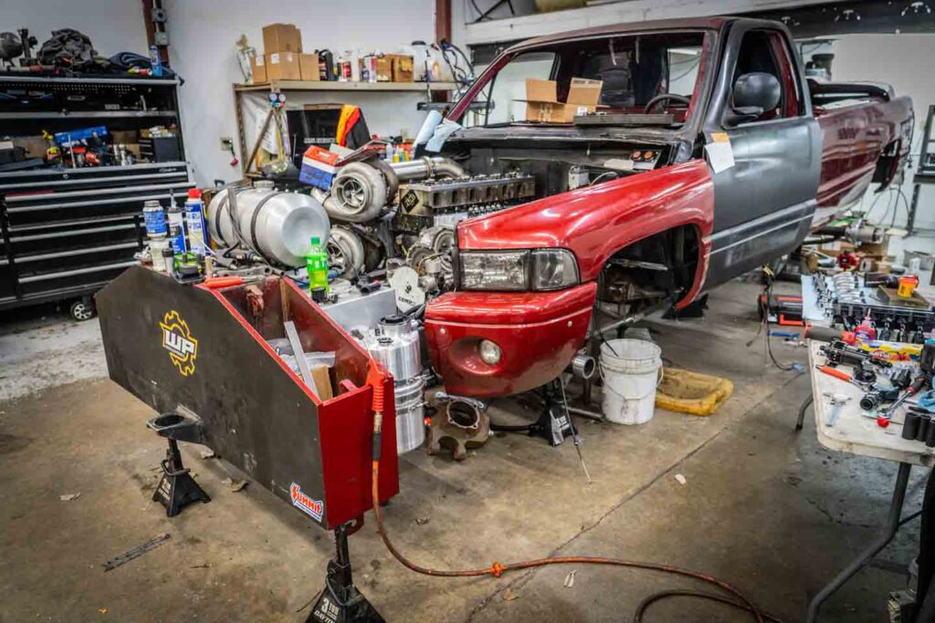 WP Developments O Line Super Stock Diesel Truck Triple Turbo Cummins Sled Pulling