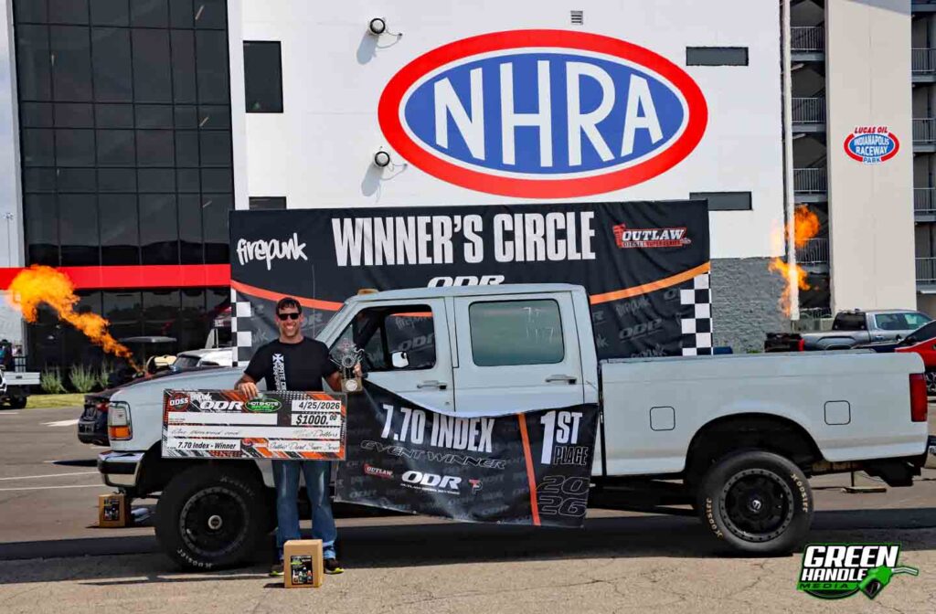 7.3L Powerstroke Diesel OBS Ford F250 4x4 Diesel Truck Drag Race