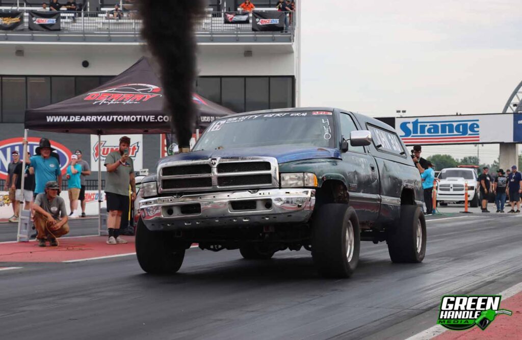 Camper Shell Cummins Second Gen Dodge Ram 4x4 Diesel Drag Racing
