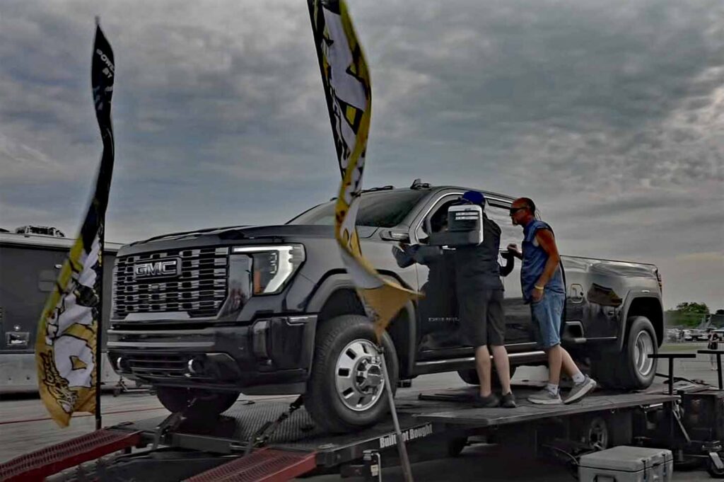L5P Duramax Dually GMC Sierra 3500 HD Allison Transmission Compound Turbo Diesel