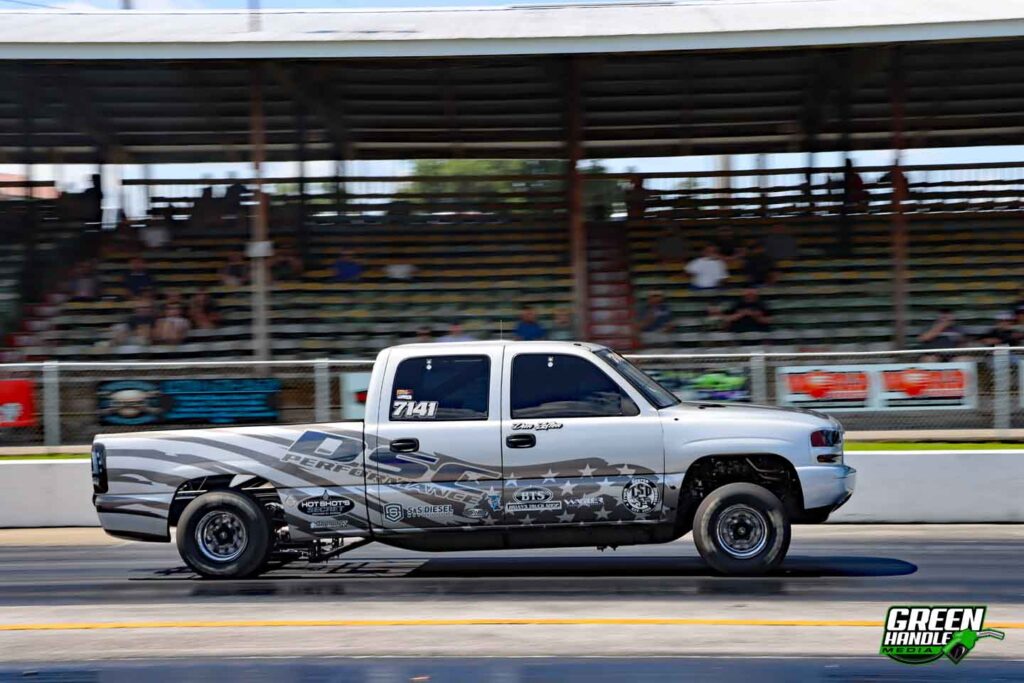 Fastest Duramax Diesel Drag Race Gmc Sierra 2500 Hd 4x4 Truck