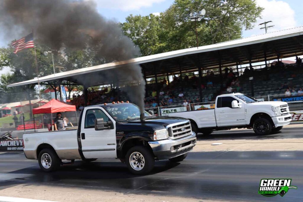 Ford Diesel Truck Drag Racing 7.3L Powerstroke 4x4 F350 Super Duty