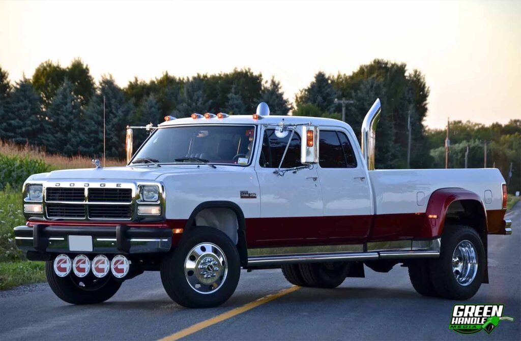 Cummins First Gen Dodge Ram W350 Cummins 5.9L 12 Valve Diesel 4x4 Truck