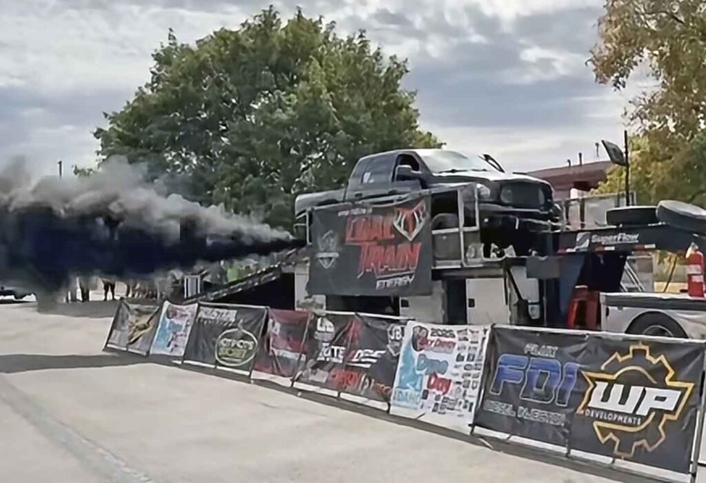Dodge Ram 2500 Mega Cab 5.9L Cummins Diesel Dyno Day Northwest Super Flow