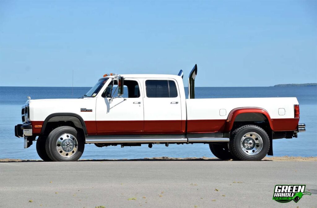 First Gen Cummins 5.9L Diesel Truck Restoration 4x4 Dodge W350
