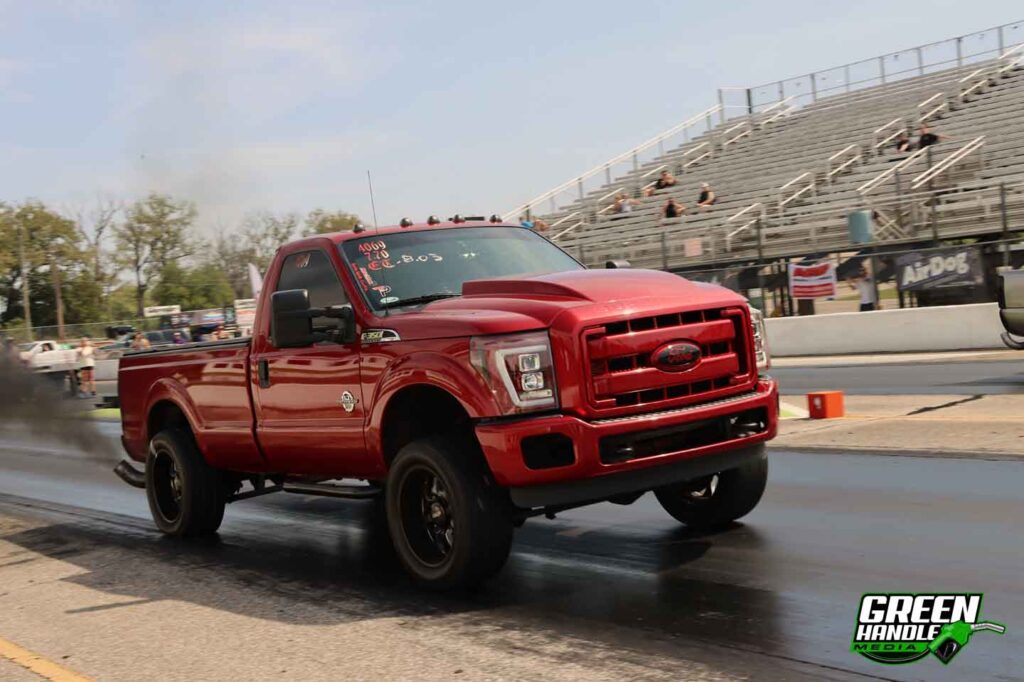 2012 Ford F350 Super Duty 6.7L Powerstroke Diesel 4x4 Truck Drag Race