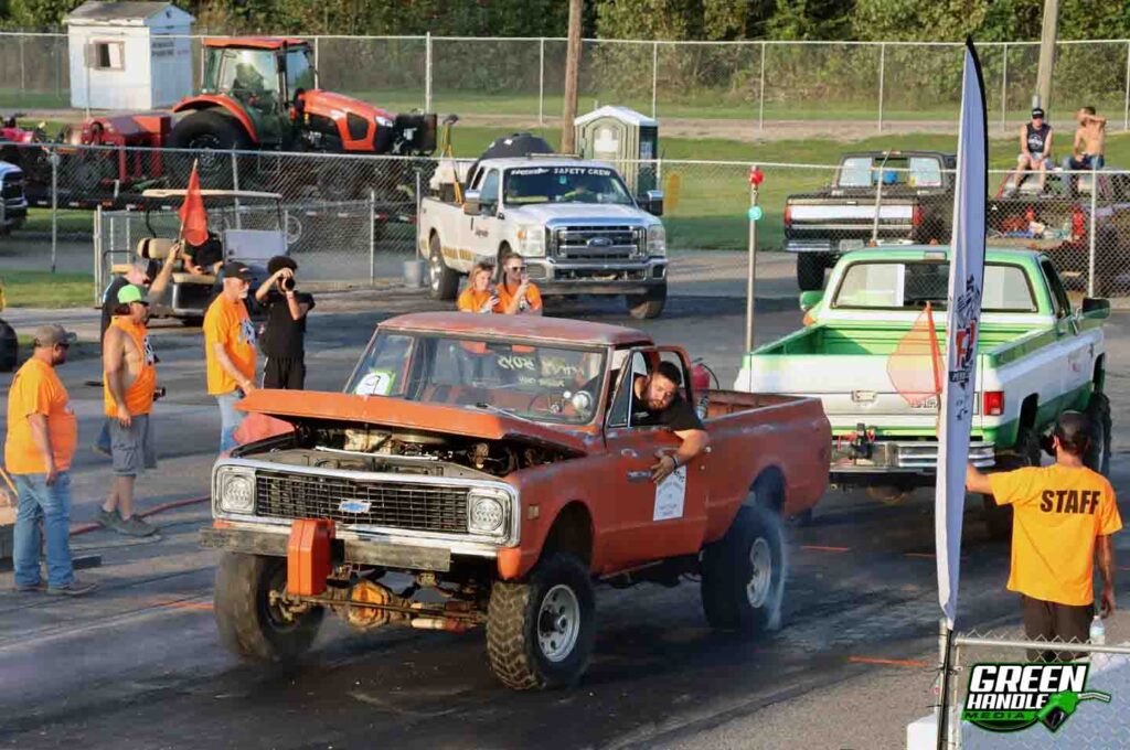 Tug A Truck Competition Chevy 4x4 Pickup Recovery Strap