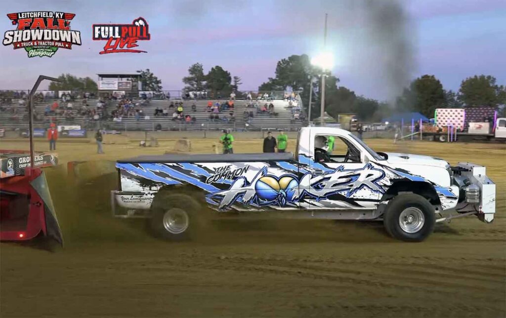 4x4 Diesel Truck Pulling The Common Hooker Cummins Chevrolet Silverado Single Turbo
