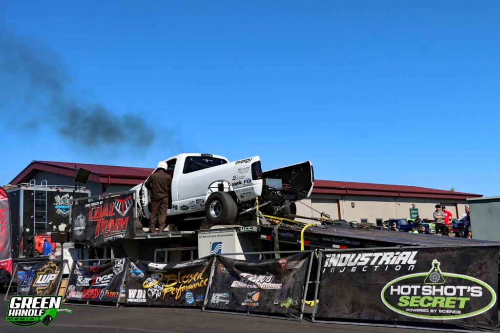 Diesel Dyno Event Cummins Dodge Ram 2500 Compound Turbo 4x4 Truck