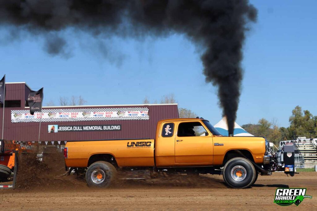 First Gen Super Stock Diesel Truck Pulling 4x4 Dodge Ram W250 Super Cab