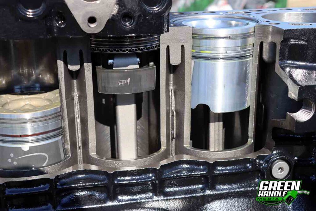 Kd Customs 6.7L Cummins Display Engine Cutaway Diesel Rods Pistons Block Parts