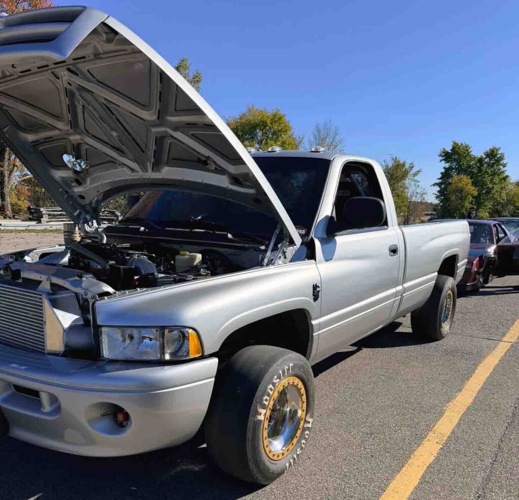 Second Gen 1995 Dodge Ram 2500 Diesel Race Truck 4x4 Cummins Single Turbo